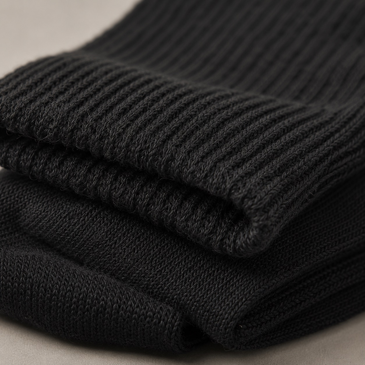 Beeston Trainer Sock — MANNDIIP knitwear, product photograph