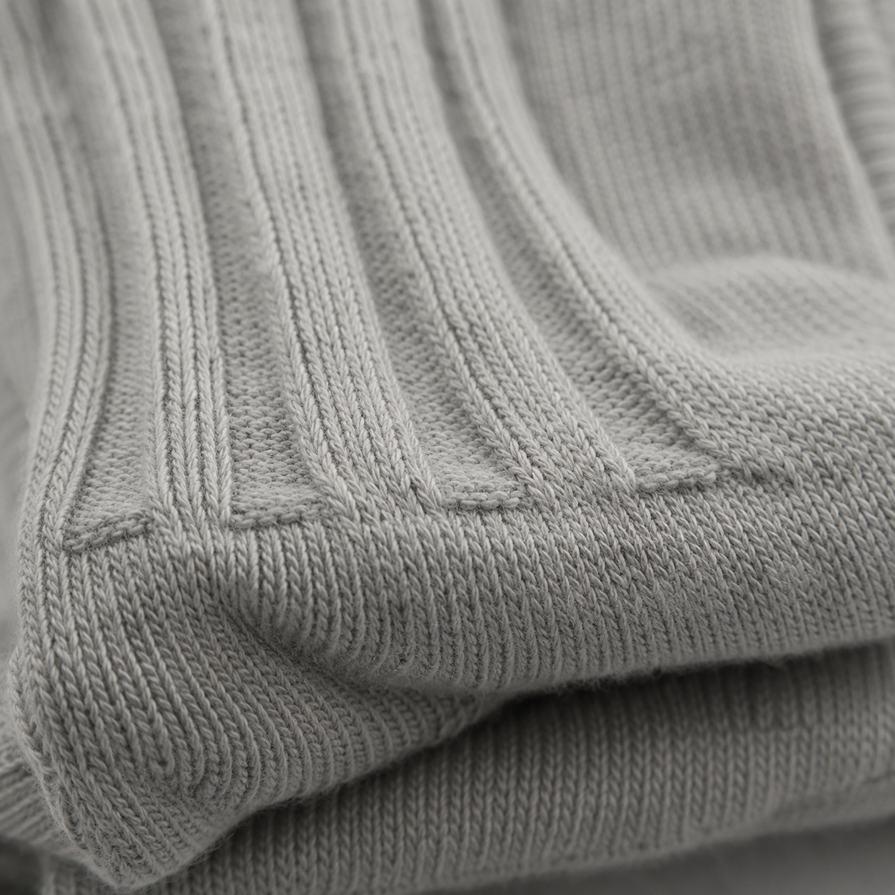 Arnold Trainer Sock — MANNDIIP knitwear, product photograph